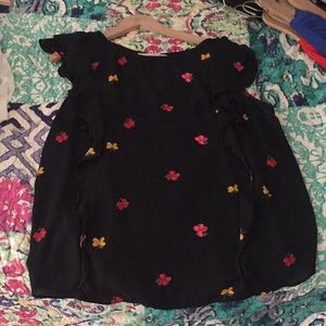 Shorter sleeve shirt